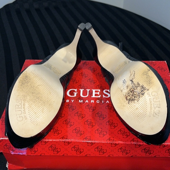 Guess Women's Black Sling Back with Peep Toe 4.5" Heels - Picture 4 of 9